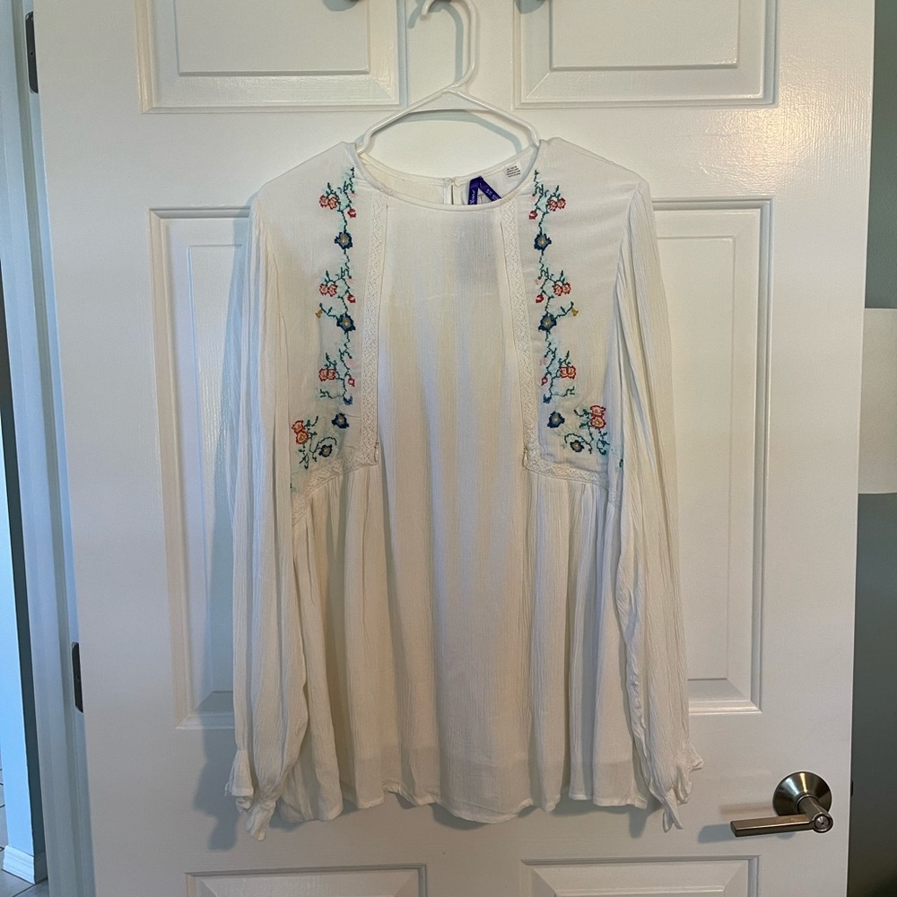 Seraphine Maternity Blouse - Breastfeeding Friendly